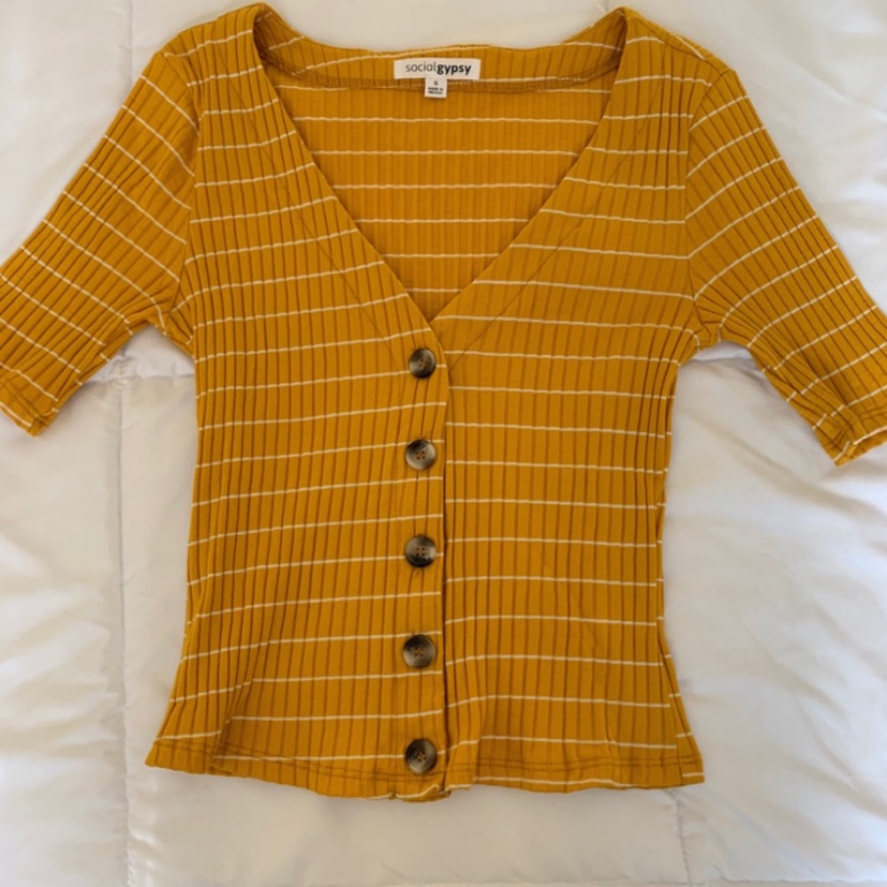 Ribbed striped shirt